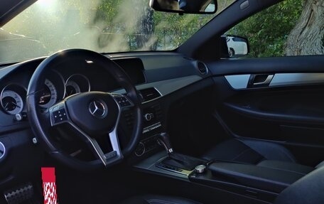 Mercedes-Benz C-Класс, 2013 год, 2 100 000 рублей, 16 фотография