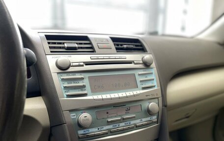 Toyota Camry, 2006 год, 1 100 000 рублей, 14 фотография