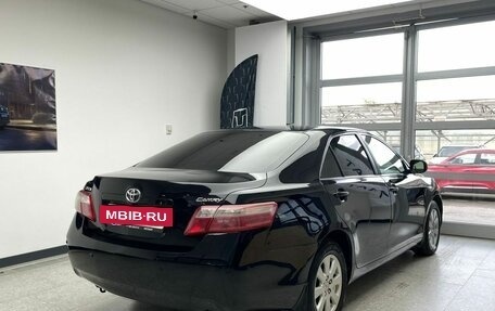 Toyota Camry, 2006 год, 1 100 000 рублей, 4 фотография