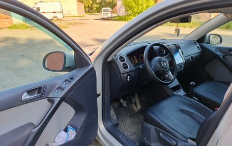 Volkswagen Tiguan I, 2010 год, 950 000 рублей, 7 фотография