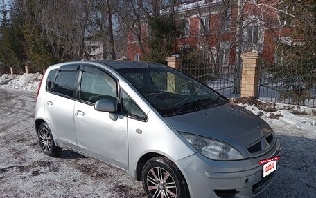 Mitsubishi Colt VI рестайлинг, 2004 год, 200 000 рублей, 2 фотография