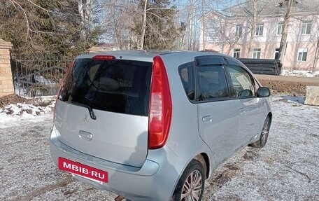 Mitsubishi Colt VI рестайлинг, 2004 год, 200 000 рублей, 3 фотография