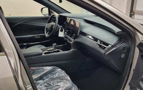 Lexus RX IV рестайлинг, 2024 год, 10 999 000 рублей, 15 фотография