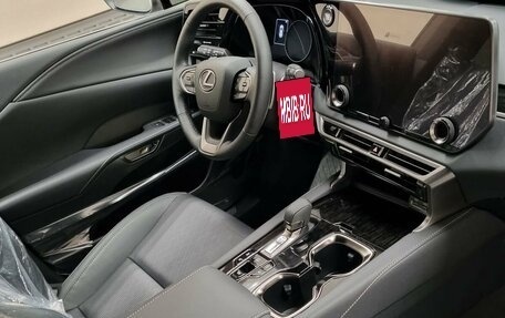 Lexus RX IV рестайлинг, 2024 год, 10 999 000 рублей, 16 фотография