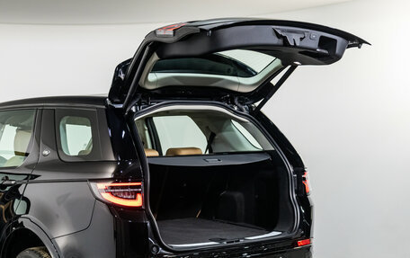 Land Rover Discovery Sport I рестайлинг, 2024 год, 7 399 500 рублей, 30 фотография