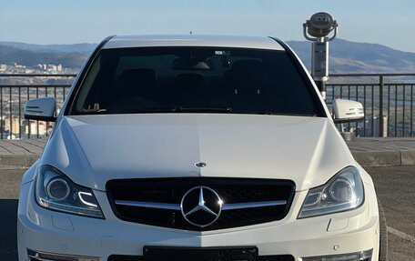 Mercedes-Benz C-Класс, 2011 год, 1 850 000 рублей, 3 фотография