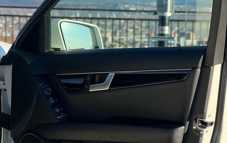 Mercedes-Benz C-Класс, 2011 год, 1 850 000 рублей, 15 фотография