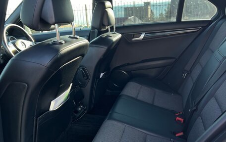 Mercedes-Benz C-Класс, 2011 год, 1 850 000 рублей, 19 фотография