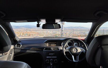 Mercedes-Benz C-Класс, 2011 год, 1 850 000 рублей, 20 фотография