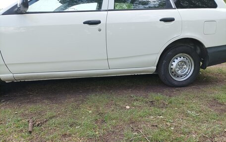 Nissan AD I, 1999 год, 270 000 рублей, 11 фотография