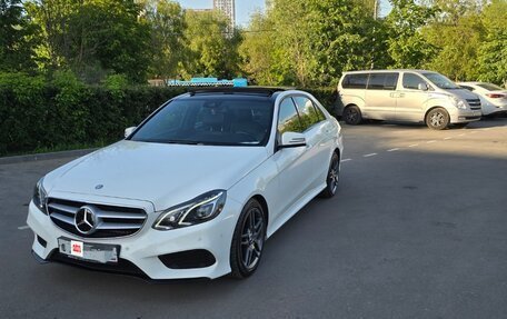 Mercedes-Benz E-Класс, 2013 год, 2 200 000 рублей, 2 фотография