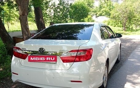 Toyota Camry, 2014 год, 2 500 000 рублей, 2 фотография