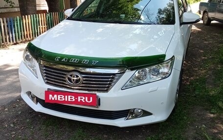 Toyota Camry, 2014 год, 2 500 000 рублей, 3 фотография