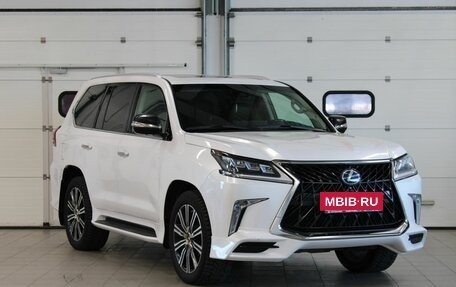 Lexus LX III, 2019 год, 10 800 000 рублей, 3 фотография