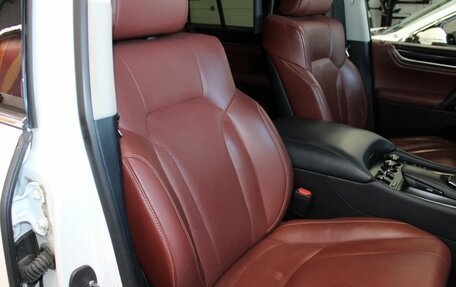 Lexus LX III, 2019 год, 10 800 000 рублей, 16 фотография