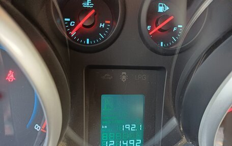 Chevrolet Cruze II, 2014 год, 830 000 рублей, 4 фотография