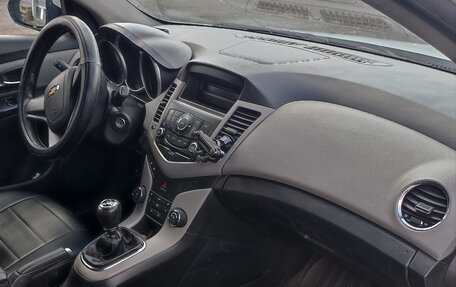 Chevrolet Cruze II, 2012 год, 846 000 рублей, 9 фотография