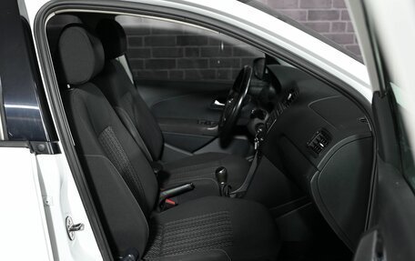 Volkswagen Polo VI (EU Market), 2018 год, 850 000 рублей, 10 фотография