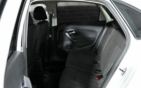 Volkswagen Polo VI (EU Market), 2018 год, 850 000 рублей, 14 фотография