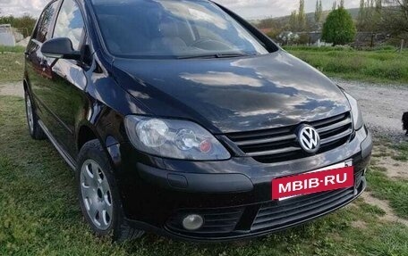 Volkswagen Golf Plus I, 2008 год, 790 000 рублей, 2 фотография