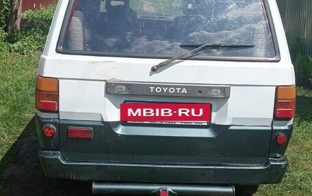Toyota Lite Ace III, 1990 год, 200 000 рублей, 11 фотография