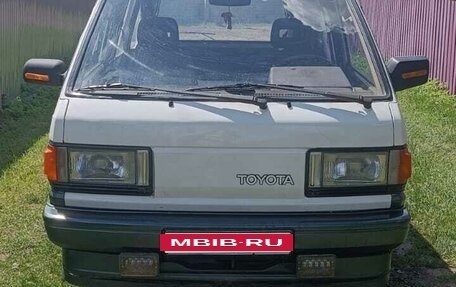Toyota Lite Ace III, 1990 год, 200 000 рублей, 4 фотография