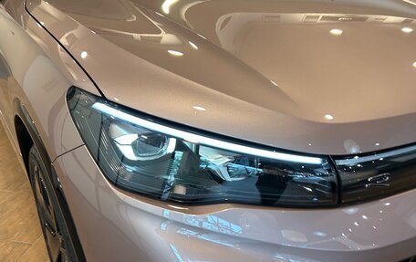 Volkswagen Tiguan, 2024 год, 5 600 000 рублей, 8 фотография