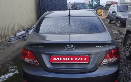 Hyundai Solaris II рестайлинг, 2012 год, 470 000 рублей, 1 фотография