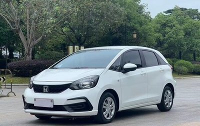 Honda Fit, 2021 год, 1 250 000 рублей, 1 фотография