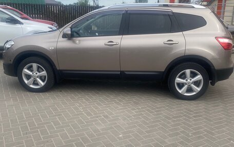Nissan Qashqai+2 I, 2010 год, 1 400 000 рублей, 2 фотография
