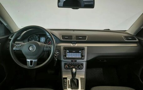 Volkswagen Passat B7, 2011 год, 650 000 рублей, 5 фотография