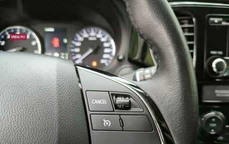 Mitsubishi Outlander III рестайлинг 3, 2015 год, 1 587 000 рублей, 26 фотография