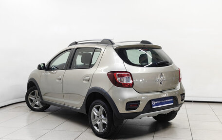 Renault Sandero II рестайлинг, 2020 год, 1 099 000 рублей, 2 фотография