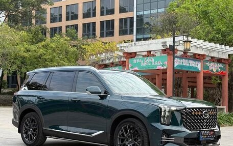 GAC GS8, 2022 год, 2 700 000 рублей, 3 фотография