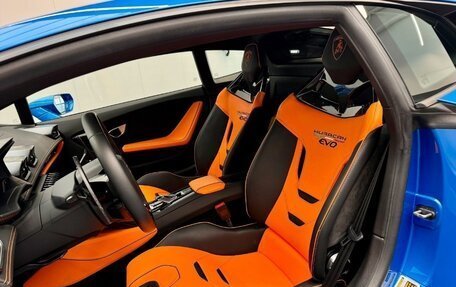 Lamborghini Huracán, 2020 год, 26 400 000 рублей, 6 фотография