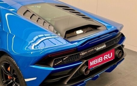 Lamborghini Huracán, 2020 год, 26 400 000 рублей, 10 фотография