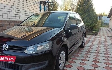 Volkswagen Polo VI (EU Market), 2012 год, 887 000 рублей, 3 фотография