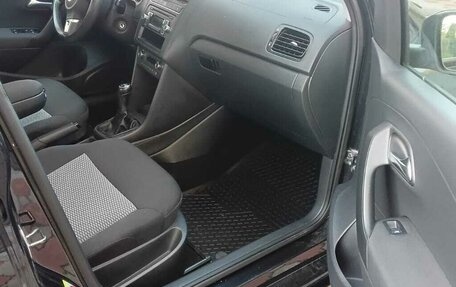 Volkswagen Polo VI (EU Market), 2012 год, 887 000 рублей, 23 фотография