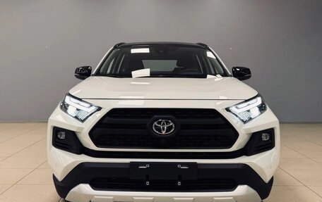 Toyota RAV4, 2024 год, 3 028 500 рублей, 1 фотография