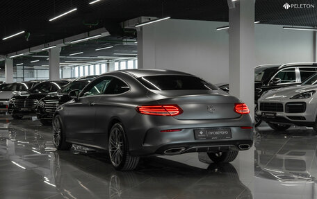 Mercedes-Benz C-Класс, 2017 год, 3 150 000 рублей, 5 фотография