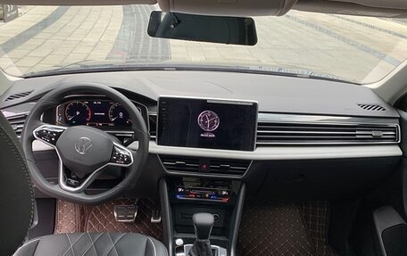 Volkswagen Tiguan II, 2022 год, 2 502 027 рублей, 9 фотография