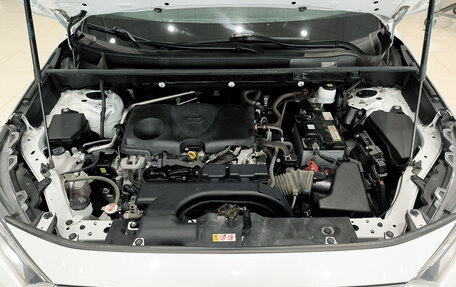 Toyota RAV4, 2022 год, 3 850 000 рублей, 9 фотография