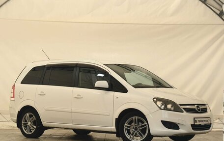 Opel Zafira B, 2014 год, 599 000 рублей, 3 фотография