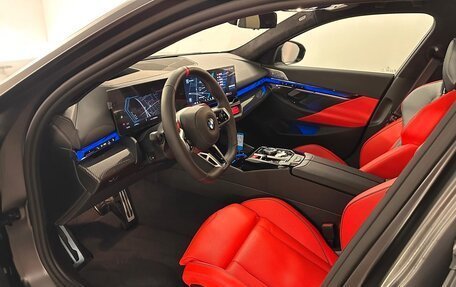 BMW M5, 2025 год, 25 000 000 рублей, 4 фотография