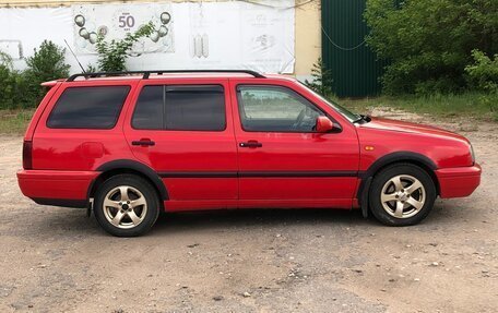 Volkswagen Golf III, 1998 год, 313 000 рублей, 5 фотография