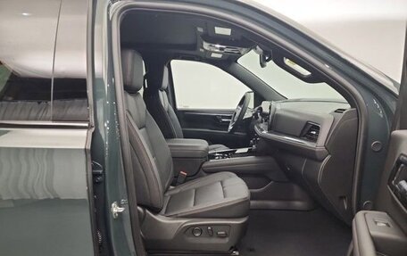 Chevrolet Tahoe IV, 2025 год, 14 151 078 рублей, 15 фотография