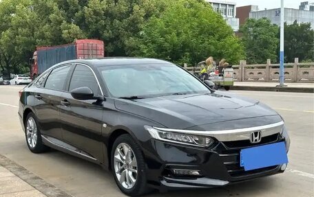 Honda Accord IX рестайлинг, 2020 год, 1 800 000 рублей, 2 фотография