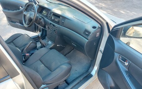Toyota Corolla, 2004 год, 480 000 рублей, 14 фотография