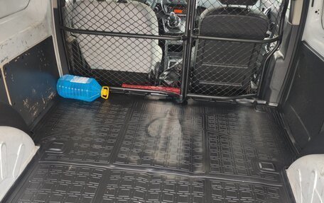 Renault Kangoo II рестайлинг, 2014 год, 749 000 рублей, 14 фотография
