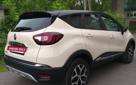 Renault Kaptur I рестайлинг, 2019 год, 1 445 000 рублей, 3 фотография